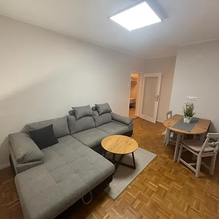 Well-home Klagenfurt 아파트 클라겐푸르트